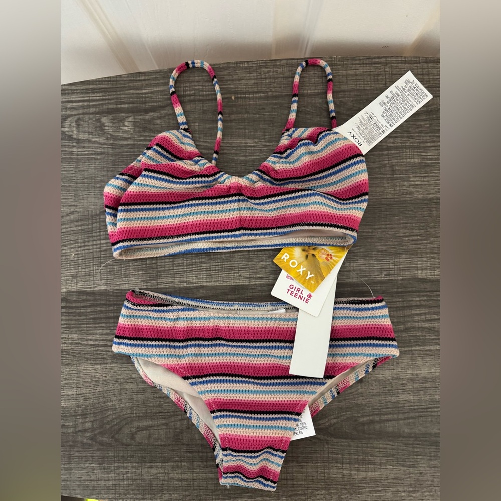 NWT Roxy Girls Bikini Set Size 7